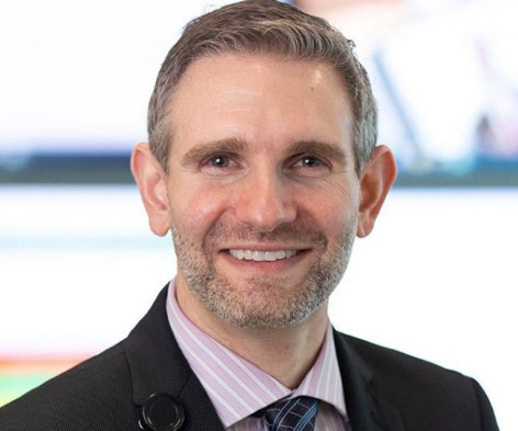 Dr. Michael J. Maniaci, talare på mässa e-hälsa
